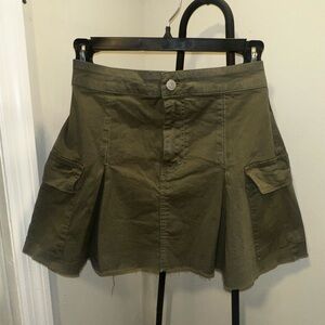 PacSun Utility Cargo Mini Skirt – Women’s Size 26 | Olive Green
